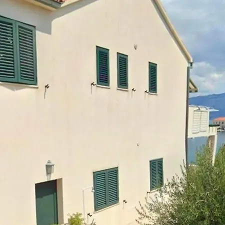 Lejlighed Stunning Sea View In *